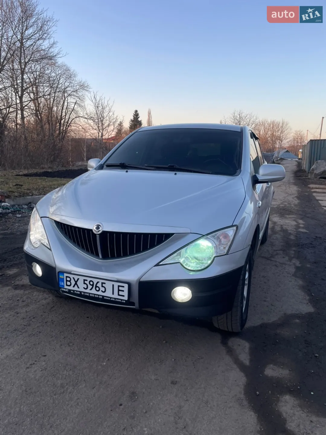 2010 SsangYong Actyon - мініатюра 10