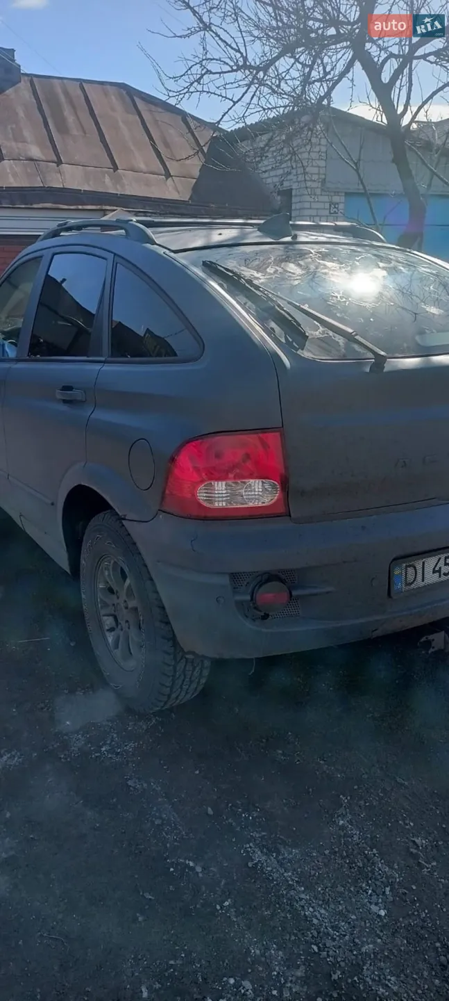 2010 SsangYong Actyon - мініатюра 3