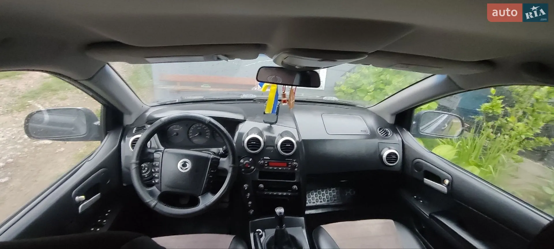 2010 SsangYong Actyon - мініатюра 10