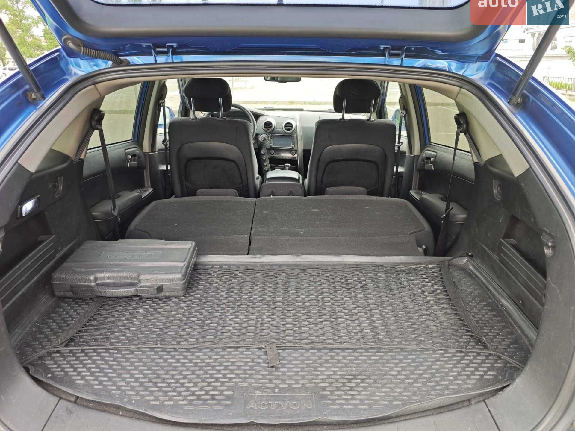 2012 SsangYong Actyon - мініатюра 21