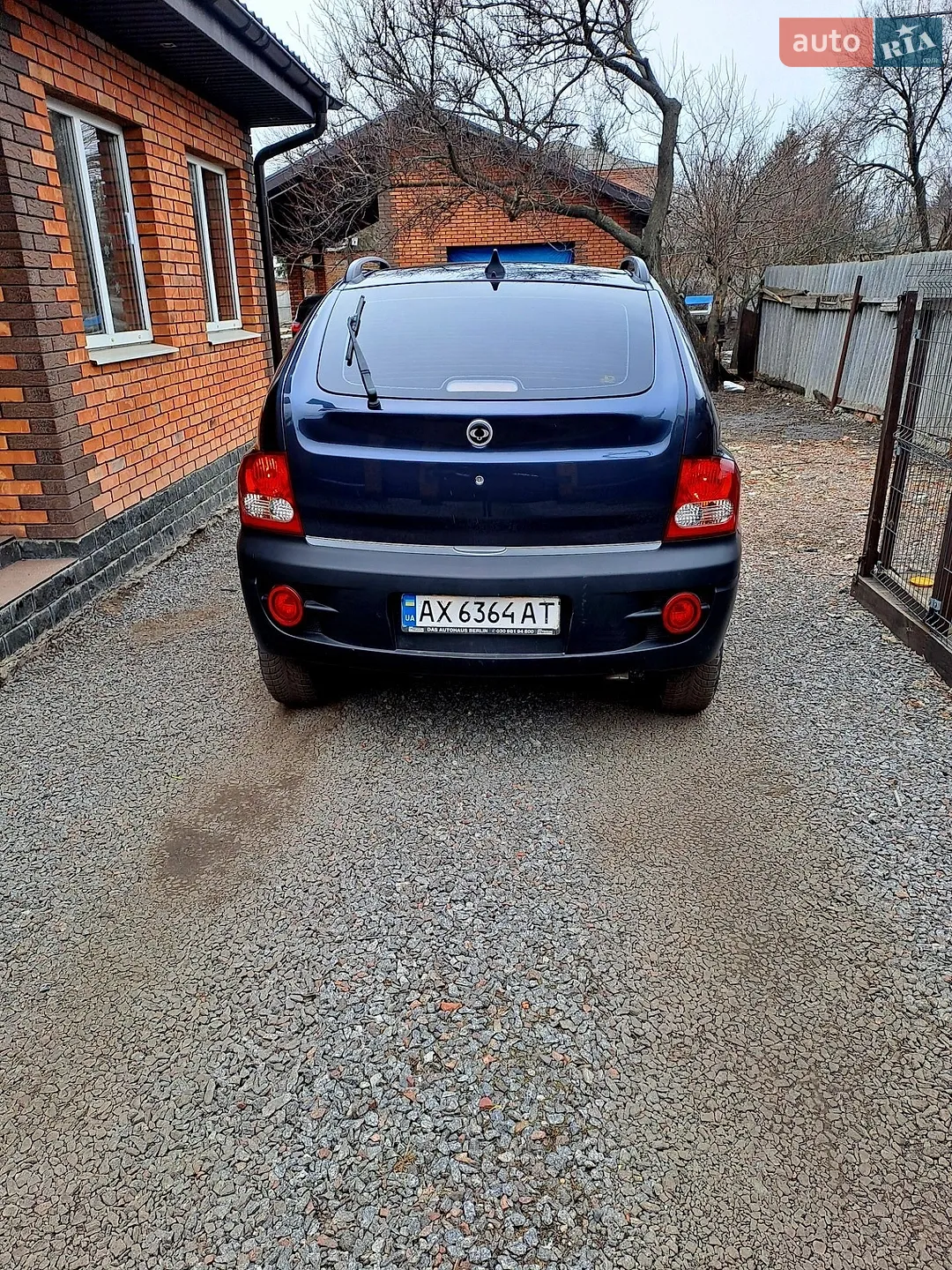 2011 SsangYong Actyon - мініатюра 2