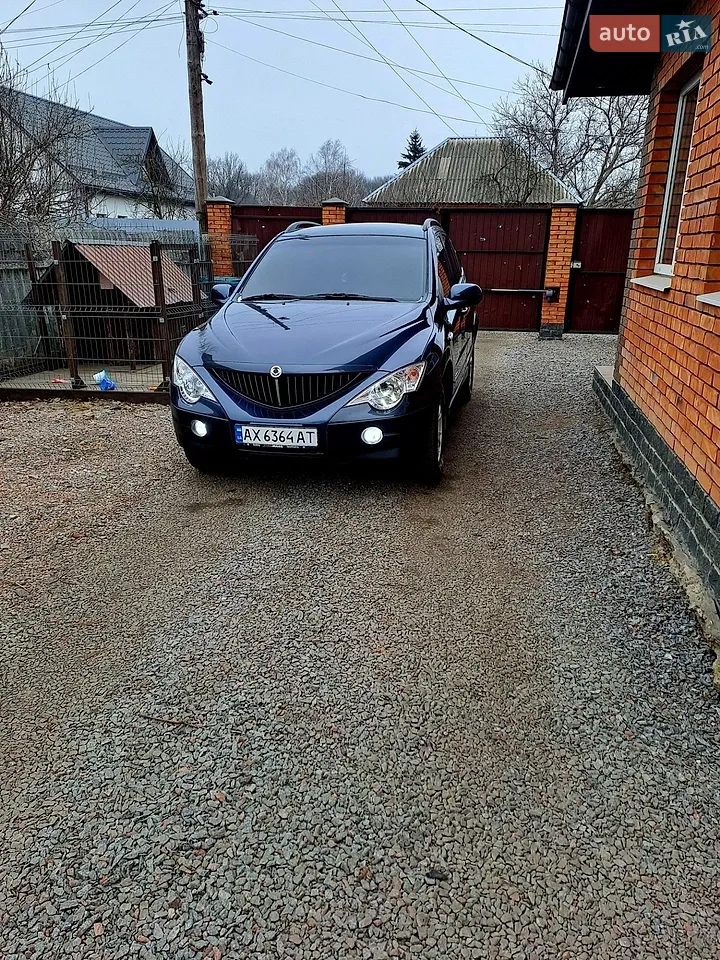2010 SsangYong Actyon - мініатюра 9