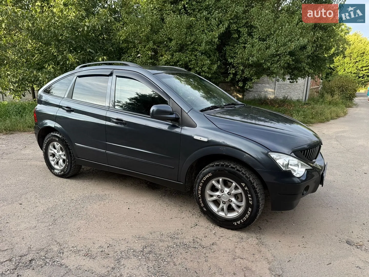 2011 SsangYong Actyon - мініатюра 2