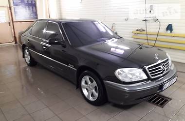 Седан SsangYong Chairman 1998 в 