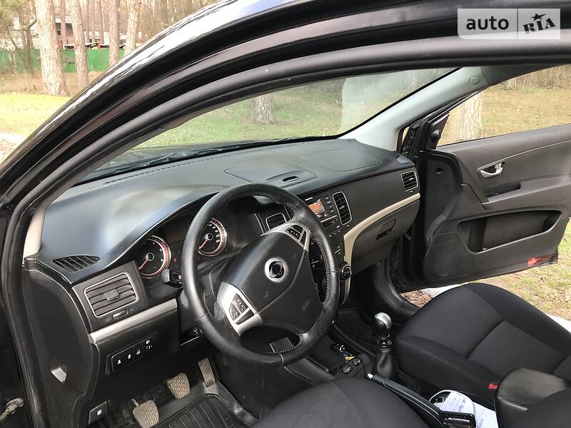 Позашляховик / Кросовер SsangYong Korando 2011 в Бородянці