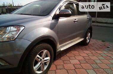 Позашляховик / Кросовер SsangYong Korando 2012 в 