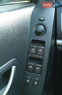 Седан SsangYong Korando 2011 в 