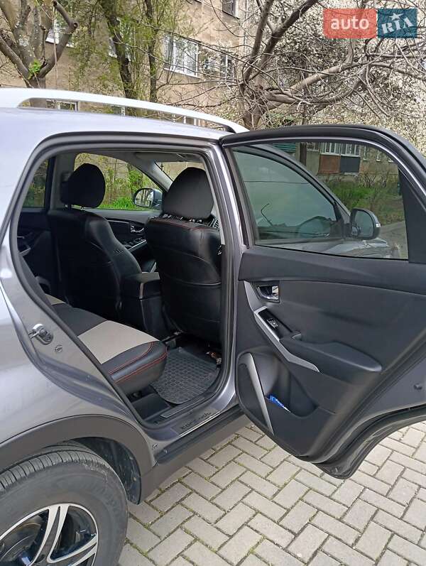Внедорожник / Кроссовер SsangYong Korando 2013 в Мукачево
