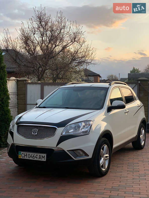 Внедорожник / Кроссовер SsangYong Korando 2011 в Петропавловской Борщаговке