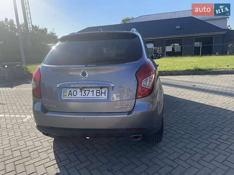 Внедорожник / Кроссовер SsangYong Korando 2013 в Мукачево