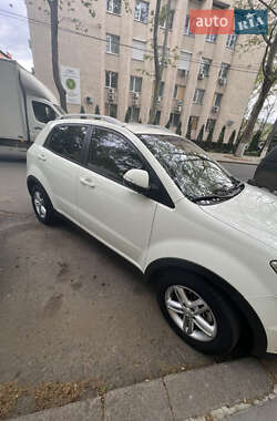 Внедорожник / Кроссовер SsangYong Korando 2011 в 