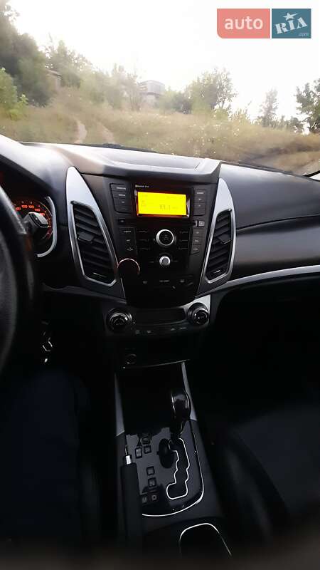 Внедорожник / Кроссовер SsangYong Korando 2014 в Харькове