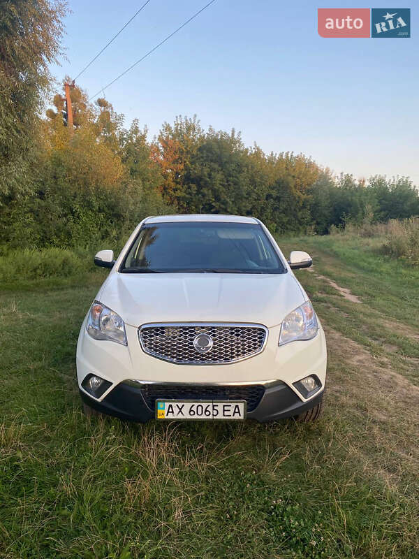Внедорожник / Кроссовер SsangYong Korando 2012 в Люботине