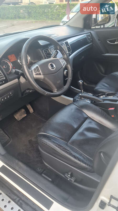 Внедорожник / Кроссовер SsangYong Korando 2013 в Киеве фото 13 Внедорожник / Кроссовер SsangYong Korando 2013 в Киеве