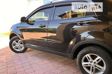 Внедорожник / Кроссовер SsangYong Korando 2013 в 