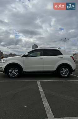 Внедорожник / Кроссовер SsangYong Korando 2011 в 