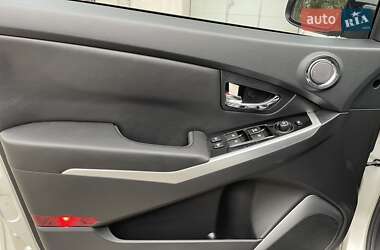 Позашляховик / Кросовер SsangYong Korando 2013 в 