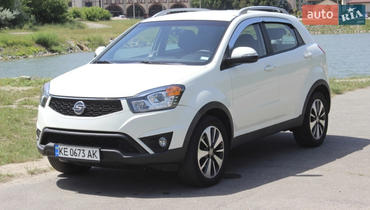 2013 SsangYong Korando - мініатюра 21
