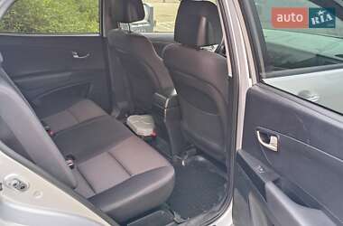 Внедорожник / Кроссовер SsangYong Korando 2011 в 