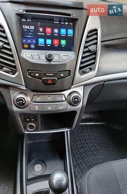 Внедорожник / Кроссовер SsangYong Korando 2014 в 