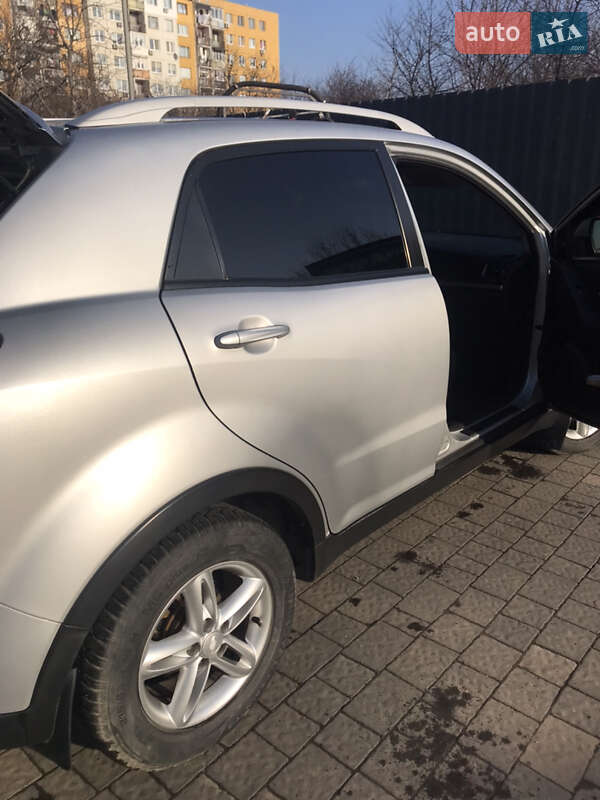 Позашляховик / Кросовер SsangYong Korando 2012 в Ужгороді фото 2 Позашляховик / Кросовер SsangYong Korando 2012 в Ужгороді