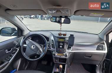 Внедорожник / Кроссовер SsangYong Korando 2014 в 