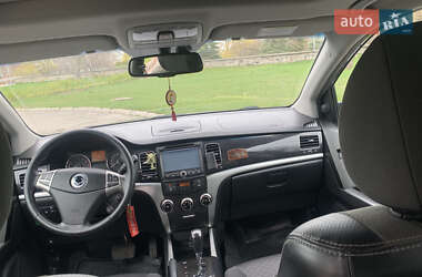 Внедорожник / Кроссовер SsangYong Korando 2013 в 