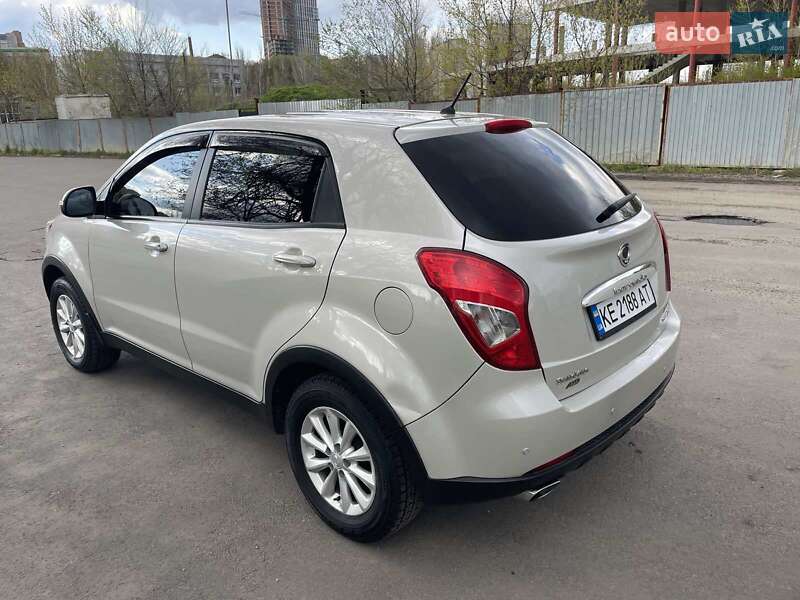 Позашляховик / Кросовер SsangYong Korando 2013 в Дніпрі