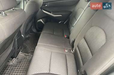 Внедорожник / Кроссовер SsangYong Korando 2013 в 