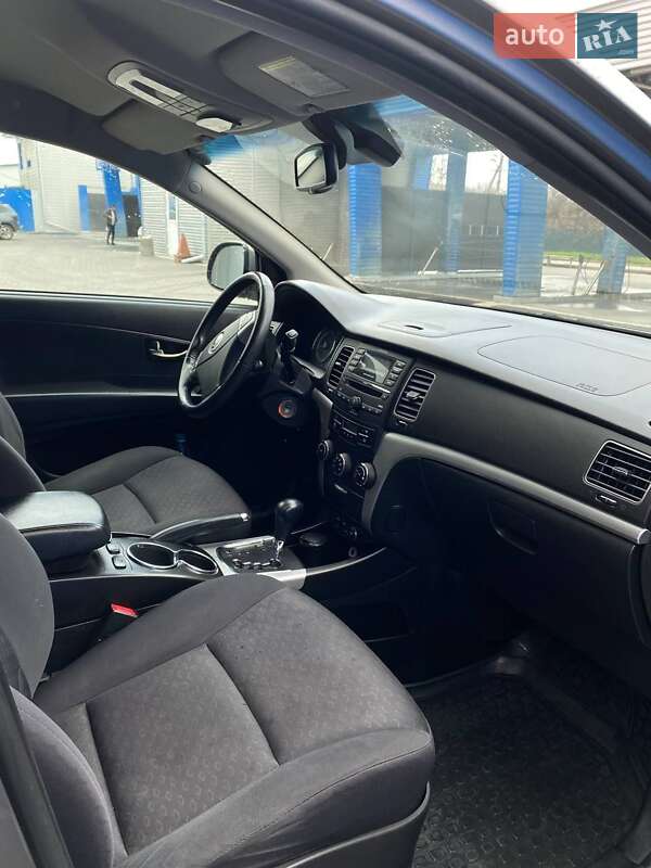 Позашляховик / Кросовер SsangYong Korando 2011 в Полтаві