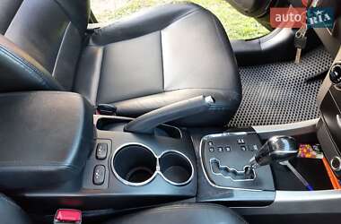 Позашляховик / Кросовер SsangYong Korando 2013 в 