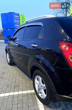Позашляховик / Кросовер SsangYong Korando 2013 в 