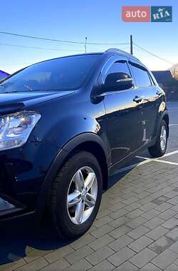 Позашляховик / Кросовер SsangYong Korando 2013 в 