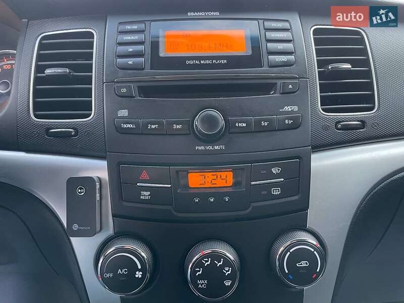 Позашляховик / Кросовер SsangYong Korando 2011 в Києві