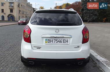Внедорожник / Кроссовер SsangYong Korando 2012 в 
