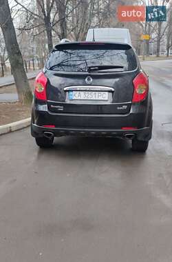 Позашляховик / Кросовер SsangYong Korando 2011 в 