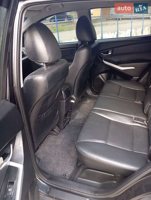 Внедорожник / Кроссовер SsangYong Korando 2014 в Днепре фото 5 Внедорожник / Кроссовер SsangYong Korando 2014 в Днепре