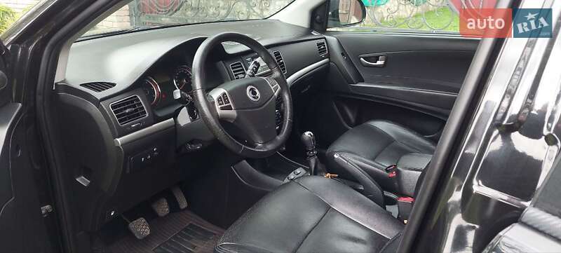 Позашляховик / Кросовер SsangYong Korando 2011 в Тернополі