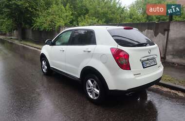 Позашляховик / Кросовер SsangYong Korando 2011 в 