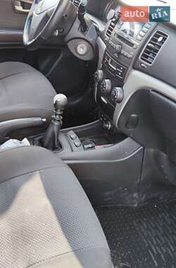Внедорожник / Кроссовер SsangYong Korando 2011 в 