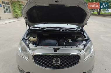 Внедорожник / Кроссовер SsangYong Korando 2011 в 