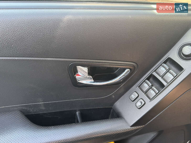 Внедорожник / Кроссовер SsangYong Korando 2011 в Днепре