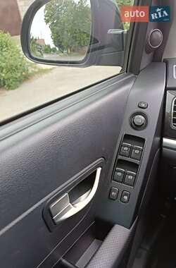 Внедорожник / Кроссовер SsangYong Korando 2012 в 