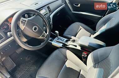 Внедорожник / Кроссовер SsangYong Korando 2011 в 