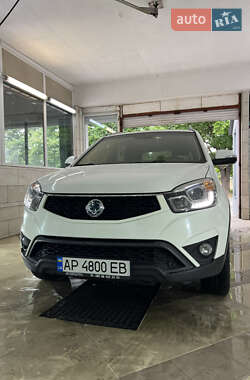 Внедорожник / Кроссовер SsangYong Korando 2014 в 