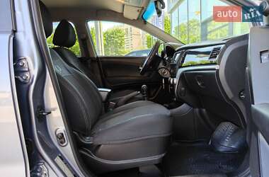 Внедорожник / Кроссовер SsangYong Korando 2012 в 