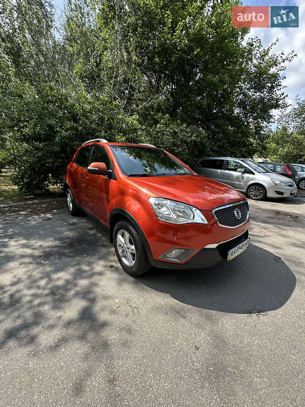 Внедорожник / Кроссовер SsangYong Korando 2011 в 