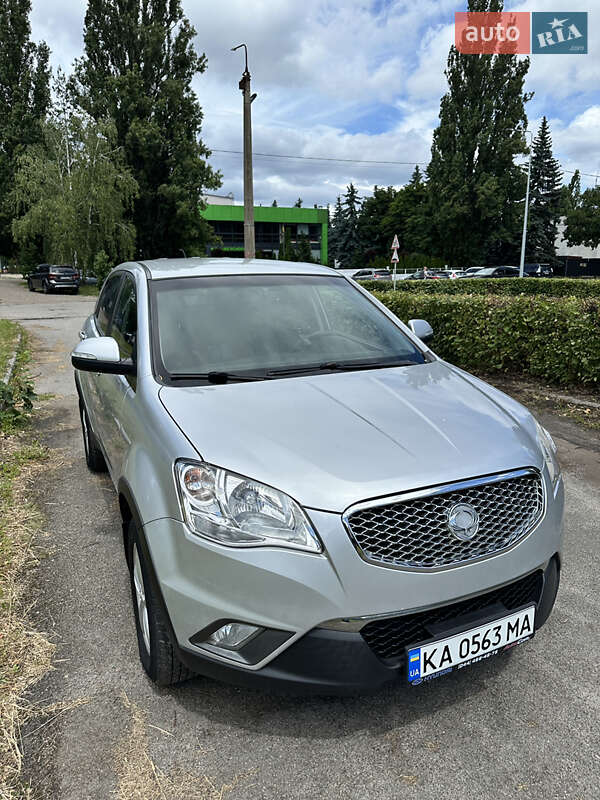 Внедорожник / Кроссовер SsangYong Korando 2012 в Киеве