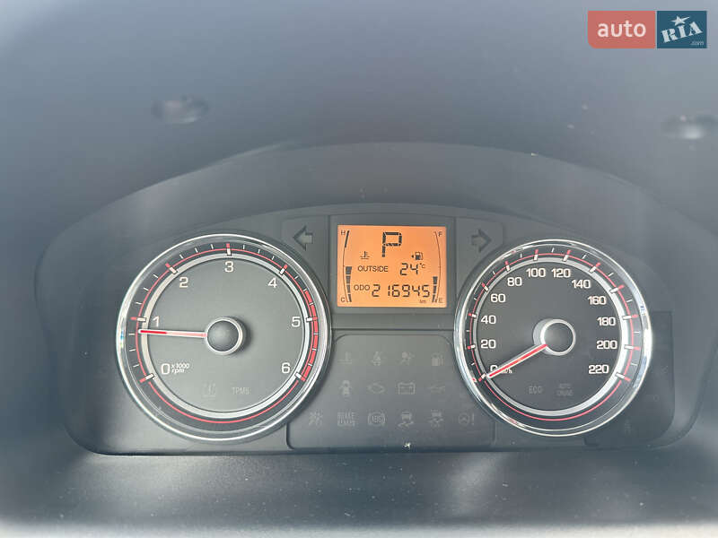 Внедорожник / Кроссовер SsangYong Korando 2012 в Киеве