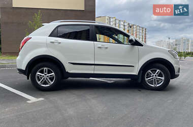 Внедорожник / Кроссовер SsangYong Korando 2012 в 